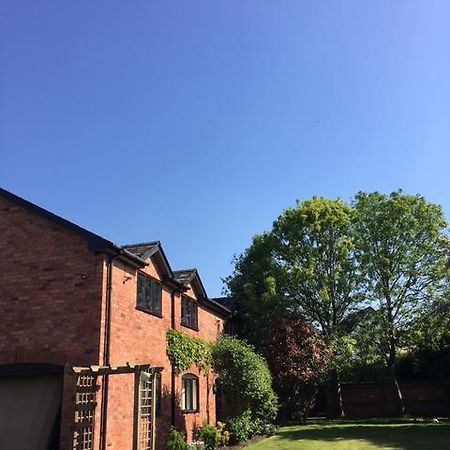 Eccleshall Bed And Breakfast Dış mekan fotoğraf